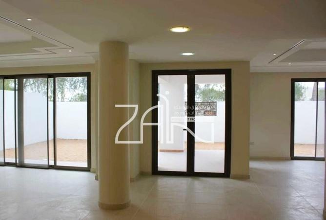 85753180 - Property Image 3