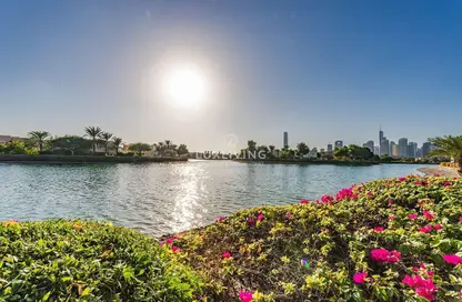 Villa - 7+ Bedrooms - 7+ Bathrooms for rent in Sector E - Emirates Hills - Dubai