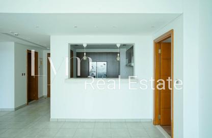 Apartment - 2 Bedrooms - 3 Bathrooms for rent in Marina Residences 5 - Marina Residences - Palm Jumeirah - Dubai