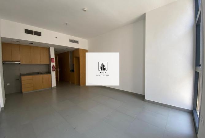 142831311 - Property Image 3