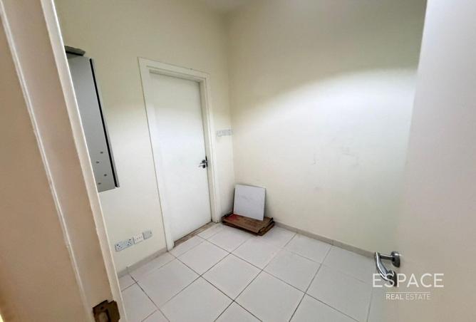 103698183 - Property Image 2