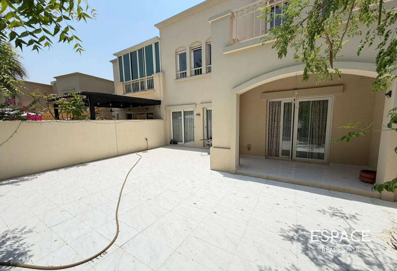 103698183 - الصورة الرئيسية للعقار