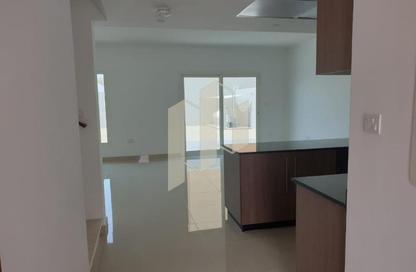 Villa - 3 Bedrooms - 3 Bathrooms for sale in Manazel Al Reef 2 - Al Samha - Abu Dhabi