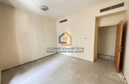 Apartment - 2 Bedrooms - 2 Bathrooms for rent in Al Khan Corniche - Al Khan - Sharjah