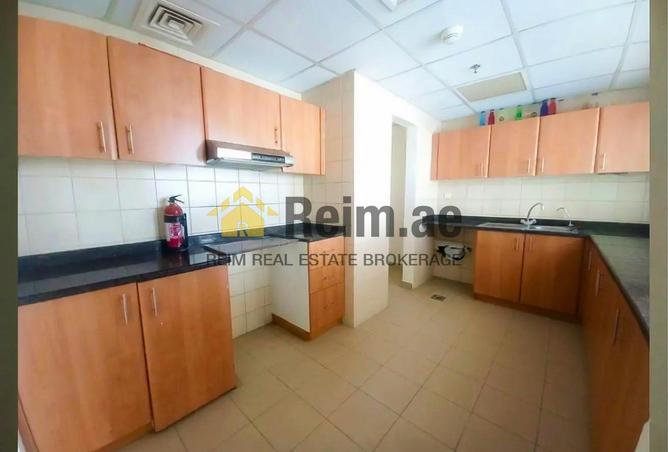 73857077 - Property Image 3