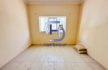 Apartment - Studio - 1 Bathroom for rent in Al Shamsi 1 - Muwaileh Commercial - Sharjah