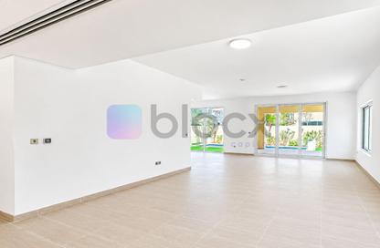 Villa - 4 Bedrooms - 4 Bathrooms for rent in Legacy Nova Villas - District 9 - Jumeirah Park - Dubai Villa - 4 Bedrooms - 4 Bathrooms for rent in Legacy Nova Villas - District 9 - Jumeirah Park - Dubai