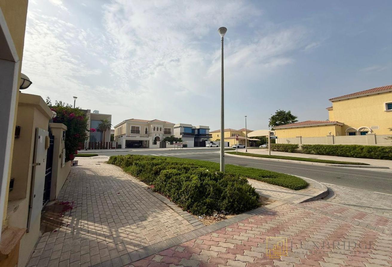 Landmark View | Spacious | Negotiable Price photo 30