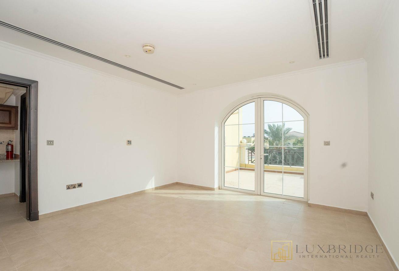 Landmark View | Spacious | Negotiable Price photo 9