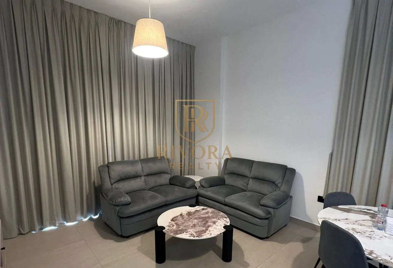 84076886 - Property Main Image