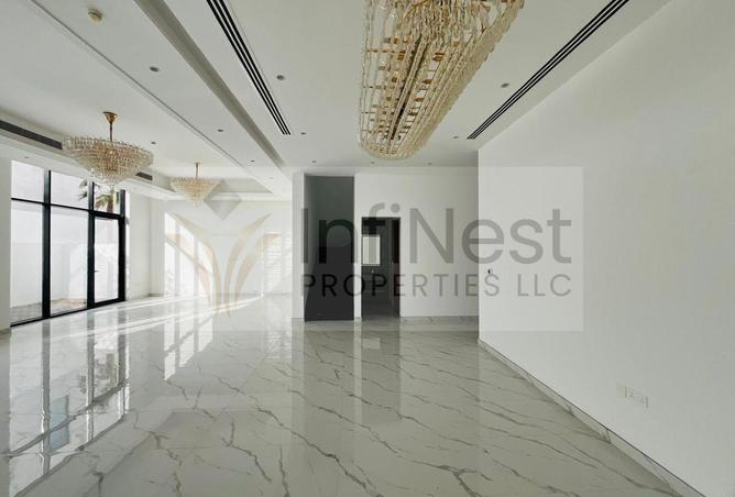 62061221 - Property Image 2