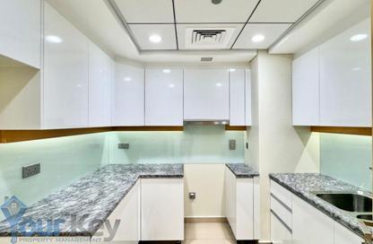 Apartment - 3 Bedrooms - 4 Bathrooms for rent in United Square - Al Khalidiya - Abu Dhabi