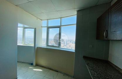 Apartment - 1 Bedroom - 2 Bathrooms for rent in RAK Tower - Al Seer - Ras Al Khaimah