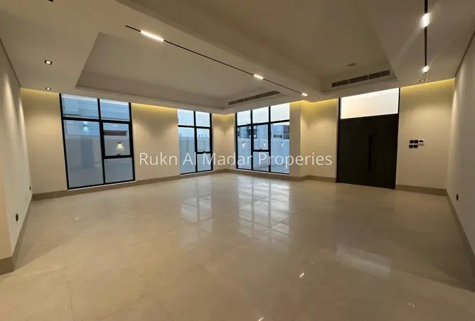 155586472 - Property Image 2
