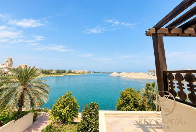 Waterfront Living | Huge Layout | Landscape Garden