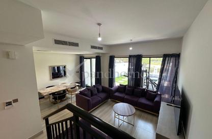 Townhouse - 4 - 3 for rent in Rochester - The Park Villas - Damac Hills - Dubai