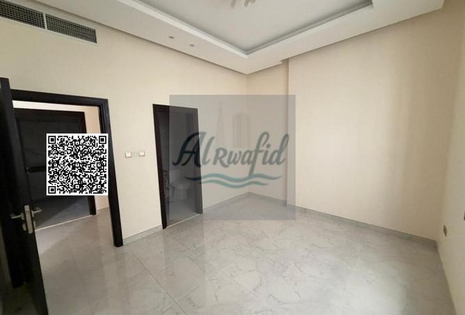 58571653 - Property Image 2