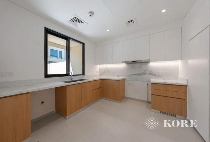 130656145 - Property Image 3