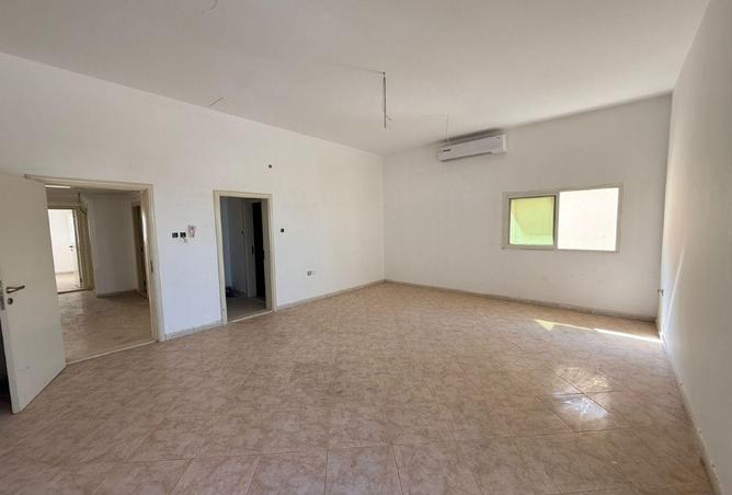 52006350 - Property Image 2