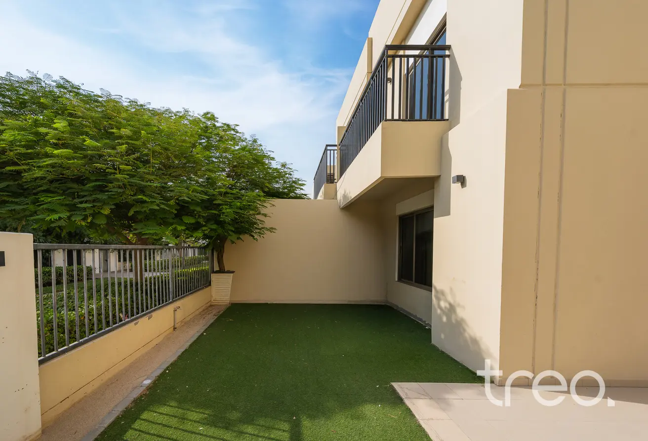 166044278 - Property Main Image