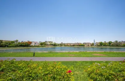 Villa - 2 Bedrooms - 3 Bathrooms for sale in Springs 11 - The Springs - Dubai