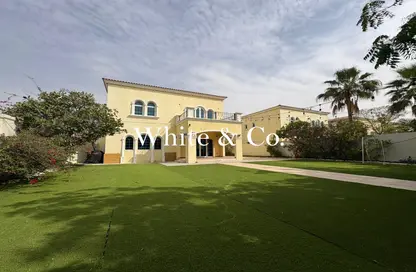 فيلا - 3 غرف نوم - 4 حمامات للايجار في ديستريكت 6 - جميرا بارك - دبي