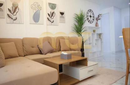 Apartment - 2 - 2 for rent in Oasis 1 - Oasis Residences - Masdar City - Abu Dhabi