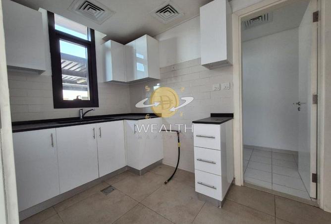 127472117 - Property Image 2