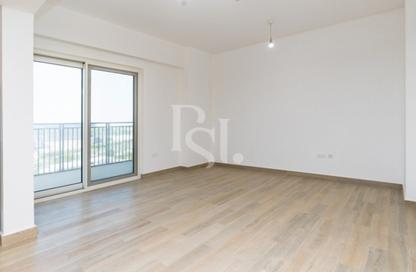 Apartment - 1 Bedroom - 2 Bathrooms for rent in Waters Edge - Yas Island - Abu Dhabi