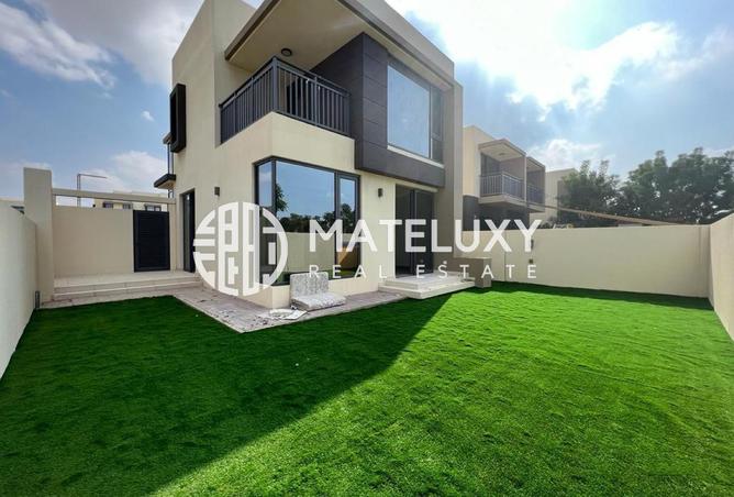 94018094 - Property Main Image