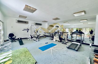 Villa - 4 Bedrooms - 5 Bathrooms for rent in Al Garhoud - Dubai