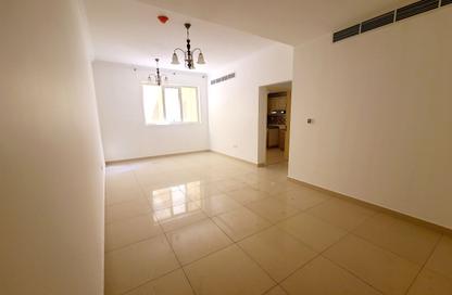Apartment - 2 Bedrooms - 3 Bathrooms for rent in Muwaileh 29 Building - Muwaileh - Sharjah