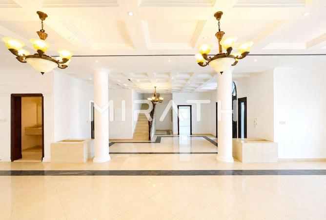 94010653 - Property Image 3