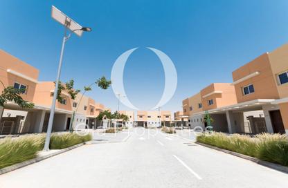 Townhouse - 3 Bedrooms - 4 Bathrooms for sale in Manazel Al Reef 2 - Al Samha - Abu Dhabi