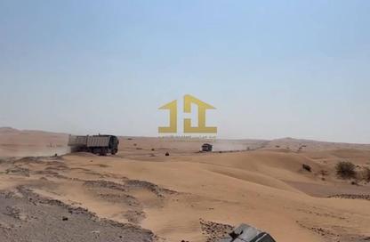 أرض - استوديو للبيع في المنطقة الصناعية رقم 2 - المنطقة الصناعية بالشارقة - الشارقة