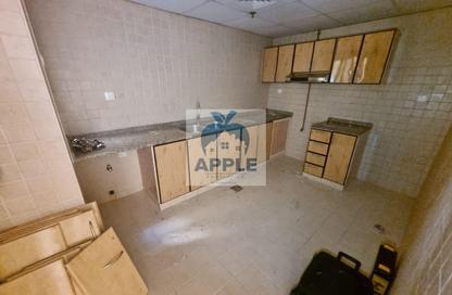 Apartment - 1 - 2 for rent in Muwailih Building - Muwaileh - Sharjah
