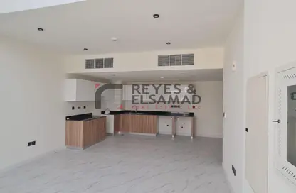 تاون هاوس - 3 غرف نوم - 4 حمامات للايجار في روكان 3 - روكان - دبي لاند - دبي