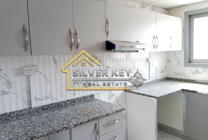 78182345 - Property Image 3