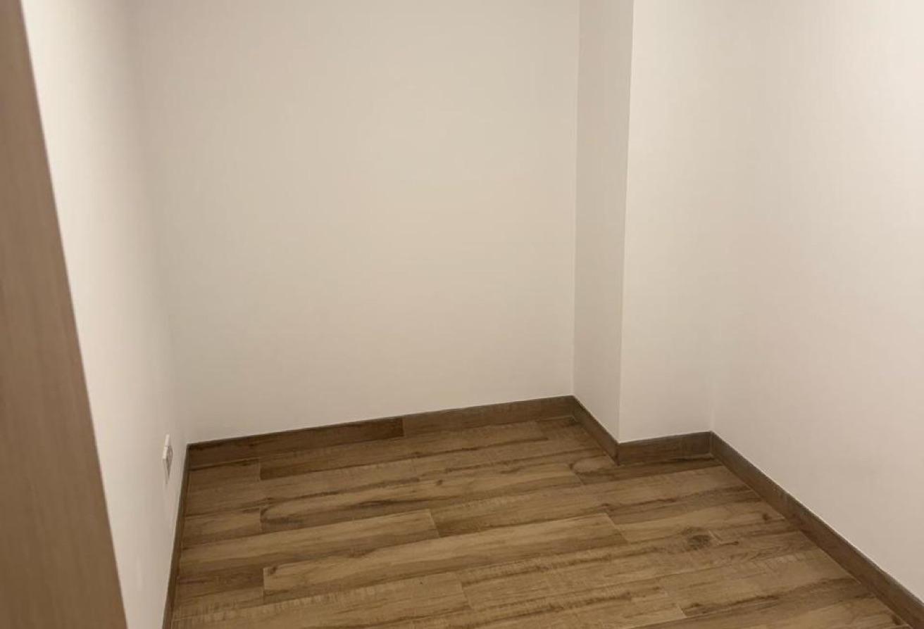 1 Bedroom + Study | 2 Bathrooms | Spacious Balcony photo 8