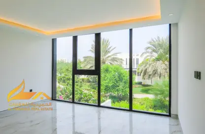 Apartment - 5 Bedrooms - 6 Bathrooms for sale in Golf Community - Al Zorah - Ajman