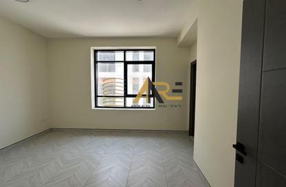Apartment - 2 Bedrooms - 3 Bathrooms for rent in Nasma Residence - Al Tai - Sharjah