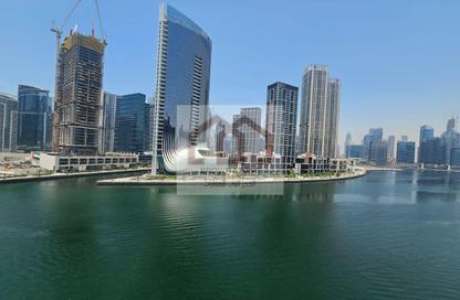 Apartment - 1 Bedroom - 2 Bathrooms for rent in West Wharf - Business Bay - Dubai