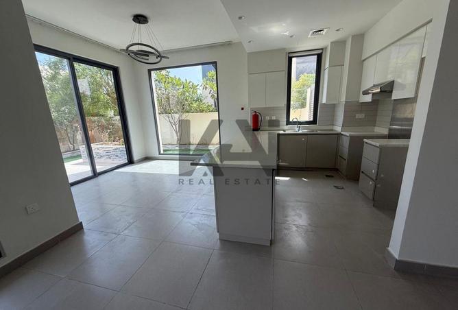 76975400 - Property Image 3