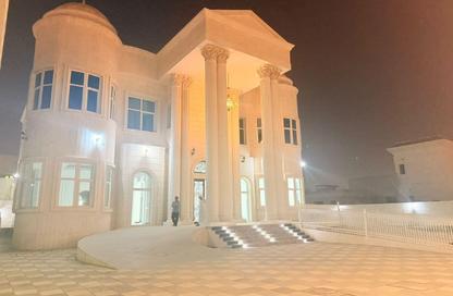Villa - 7 Bedrooms - 7+ Bathrooms for sale in Al Jurainah 1 - Al Jurainah - Sharjah