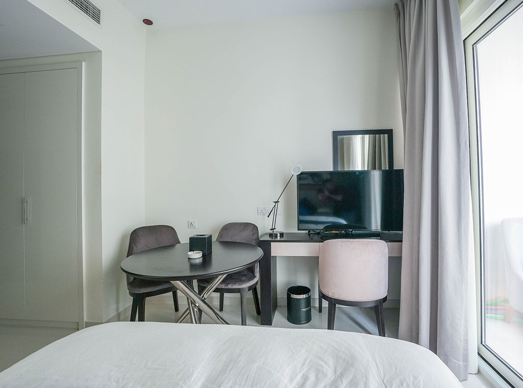 Vacant | Pool View | Furnished Studio |