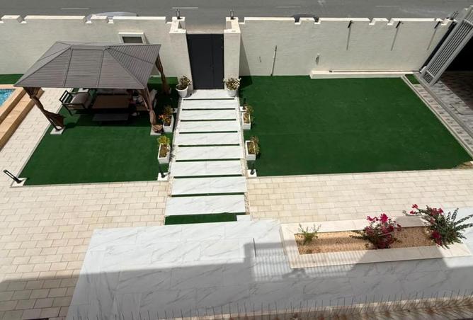 100394708 - Property Image 3