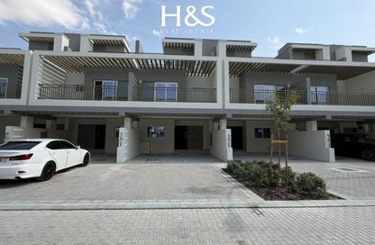 Villa - 3 - 3 for rent in Camelia - Damac Hills 2 - Dubai Villa - 3 - 3 for rent in Camelia - Damac Hills 2 - Dubai