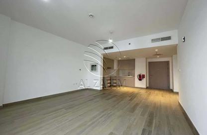 Apartment - 1 Bedroom - 1 Bathroom for rent in Waters Edge - Yas Island - Abu Dhabi