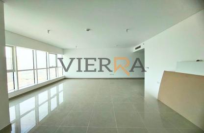 Apartment - 3 - 4 for rent in Bloom Central - Al Tibbiya - Abu Dhabi