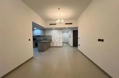 شقة - 2 غرف نوم - 3 حمامات للايجار في مساكن أواسيس فيستا - الضاحية 13 - قرية جميرا الدائرية - دبي